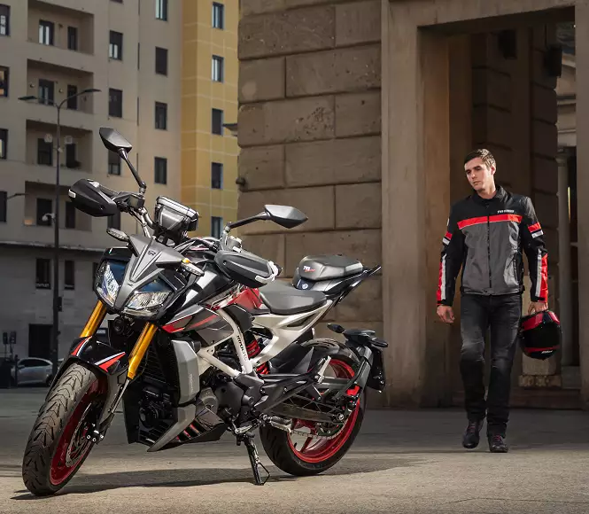 TVS RTR Malta
